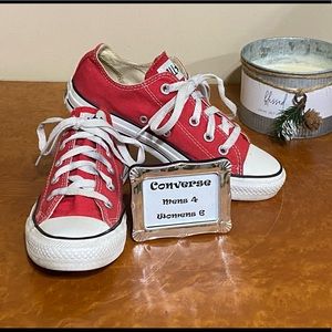 Converse all star chucks